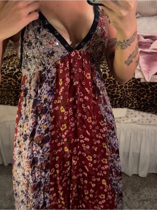 Zara Floral Patchwork Maxi Dress in Burgundy and Lavender - Picture 4 of 12